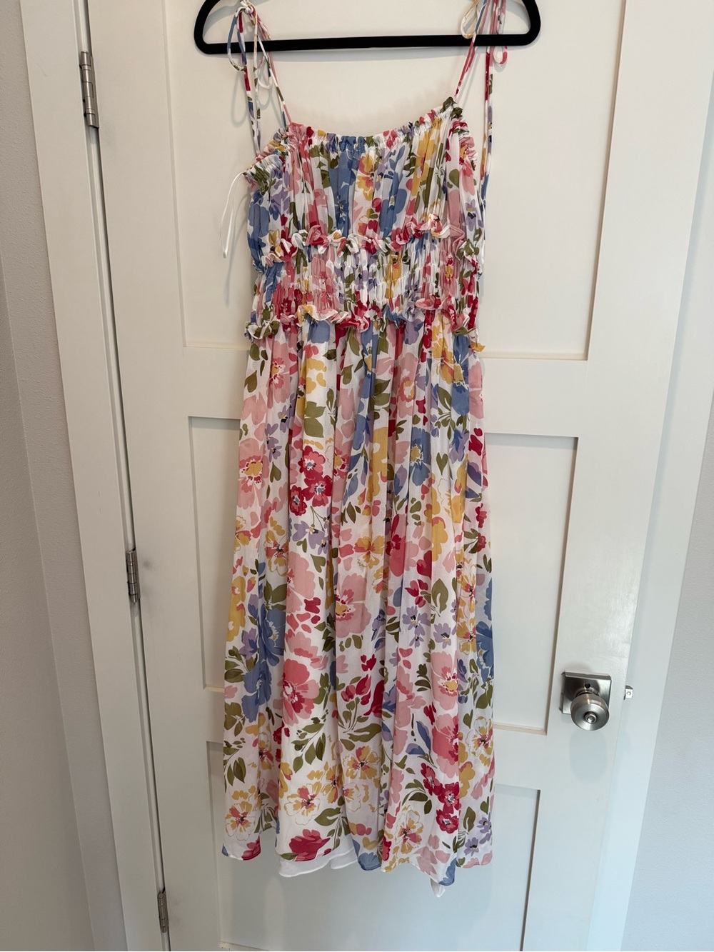 En Saison Constantina Floral Chiffon Midi Dress - NWT - Size M